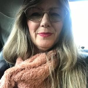 Meet your Posher, Lesley